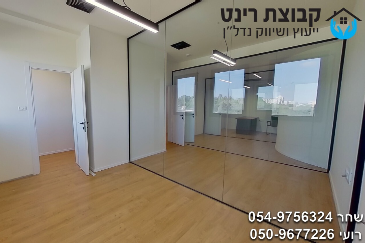 קיבוץ גלויות 34, תל אביב